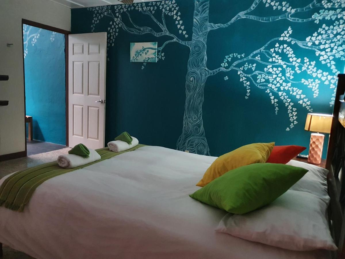 Turrialba Bed & Breakfast Exteriör bild