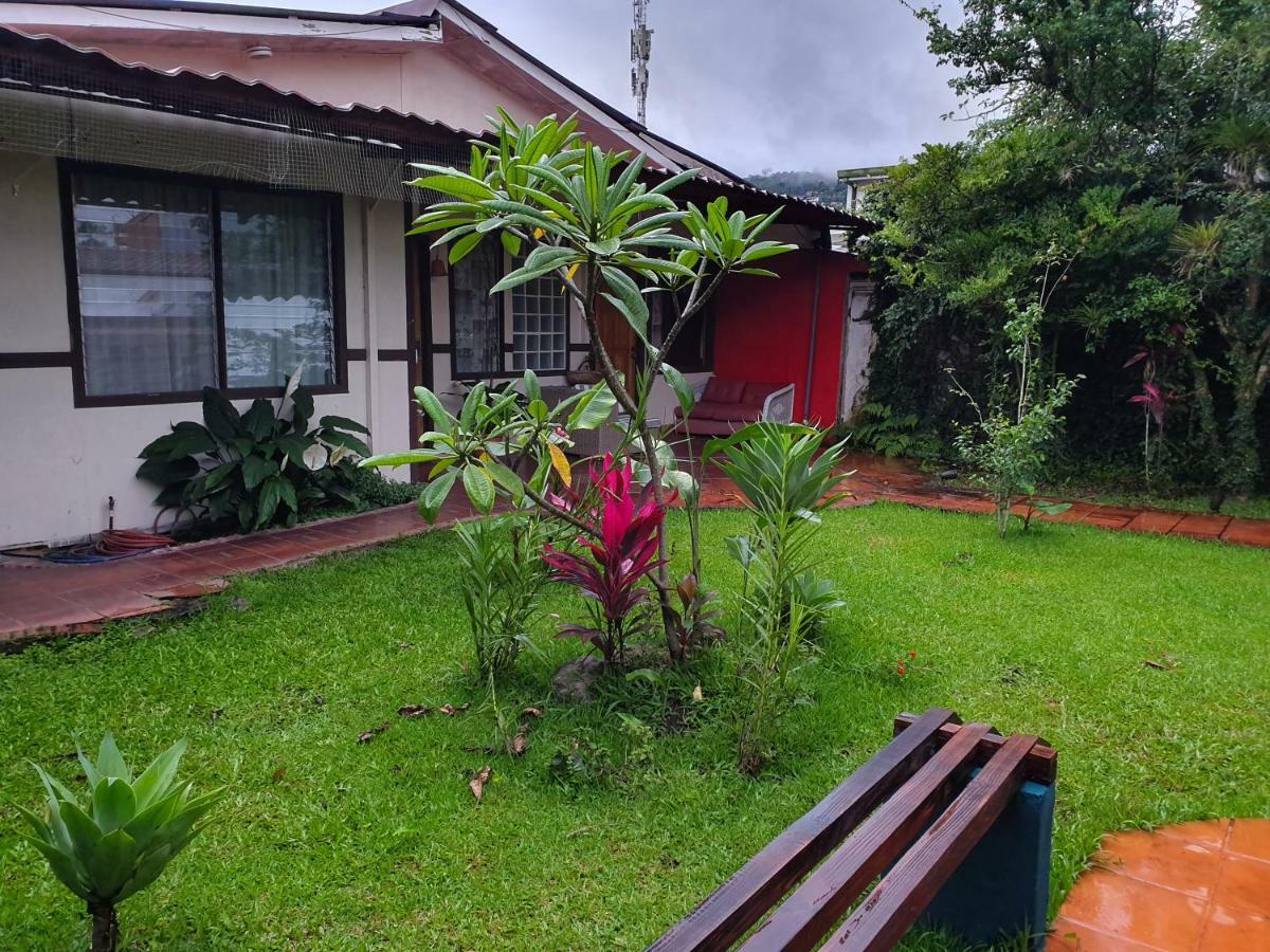 Turrialba Bed & Breakfast Exteriör bild