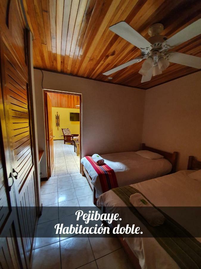 Turrialba Bed & Breakfast Exteriör bild