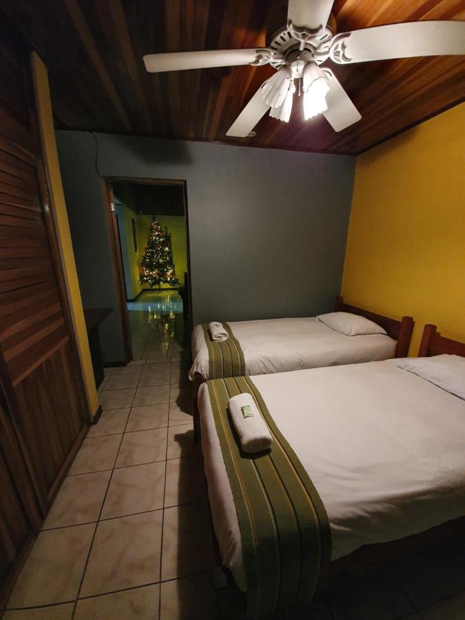 Turrialba Bed & Breakfast Exteriör bild